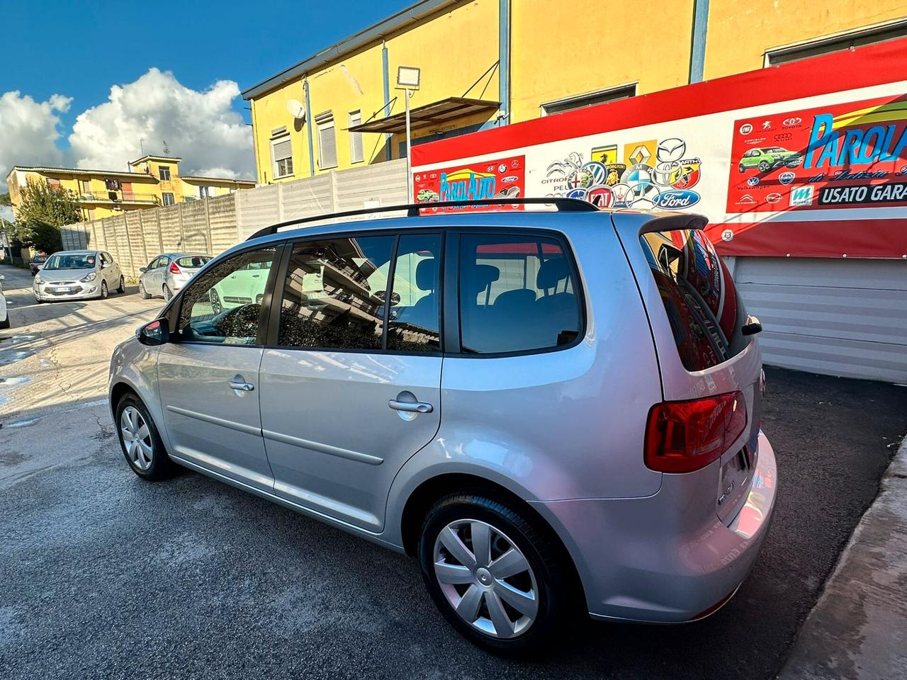 Volkswagen Touran 1.6 TDI 105cv - 2011