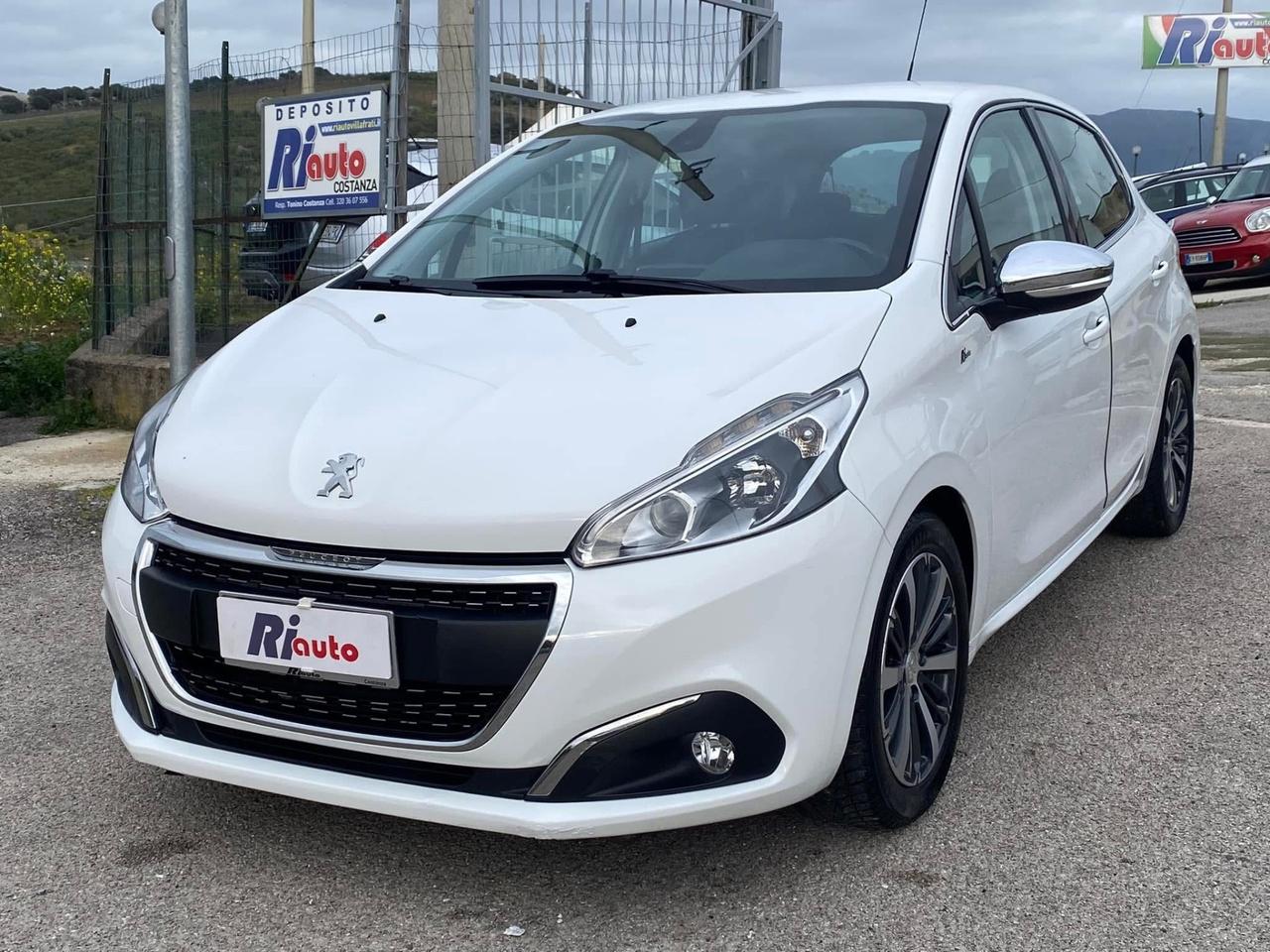 Peugeot 208 BlueHDi 75 5 porte Allure