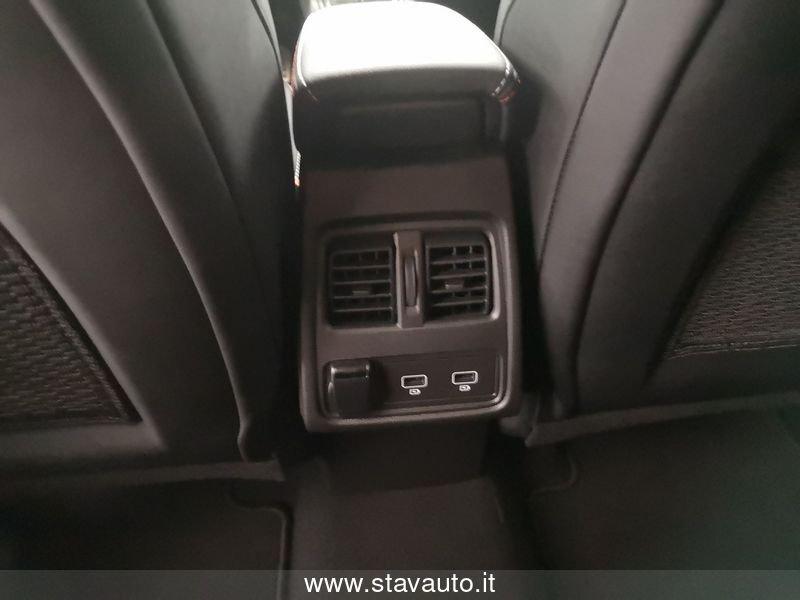 Renault Captur TCe 12V 90 CV Rs Line