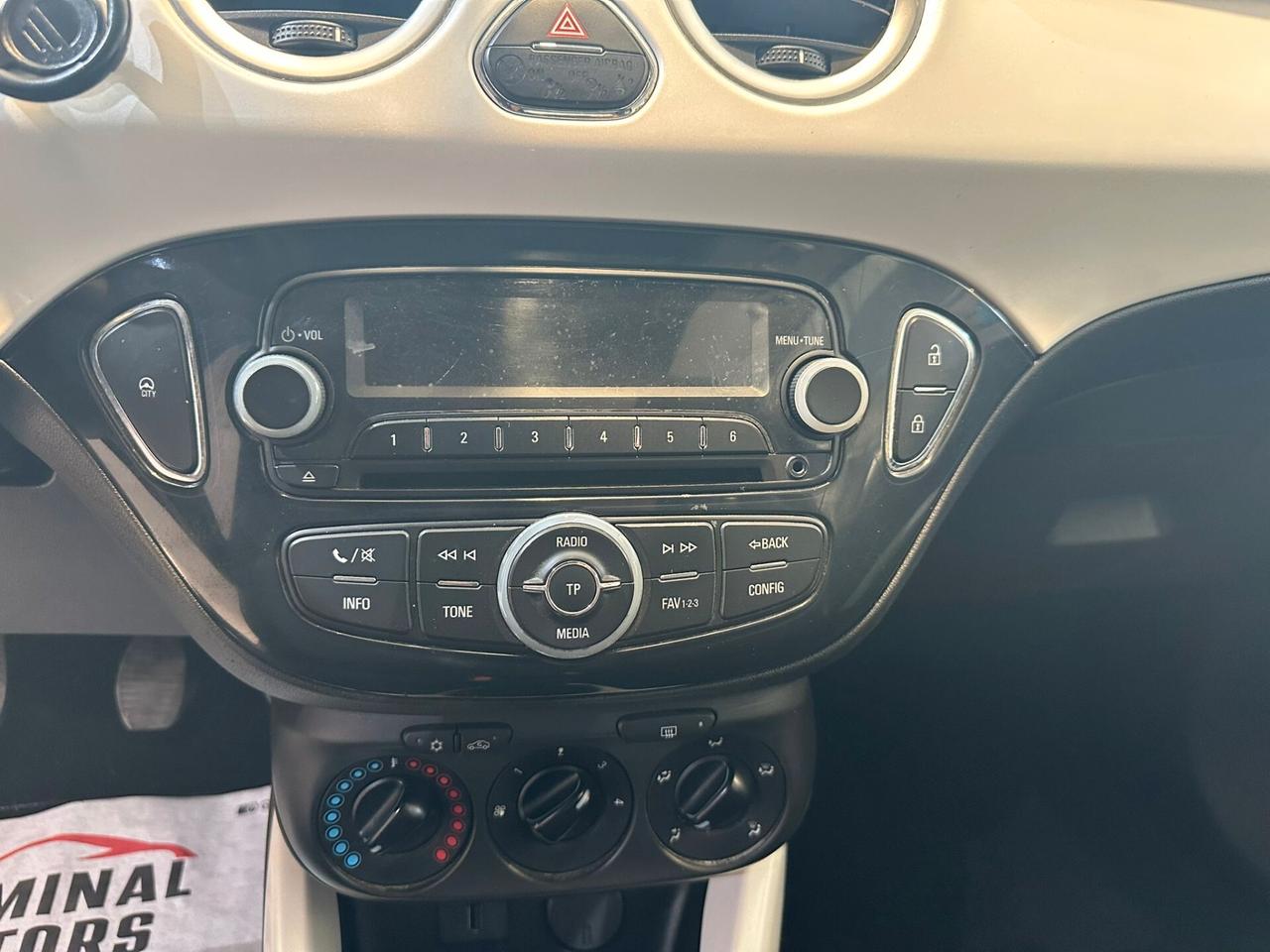 Opel Adam 1.2 70 CV Jam
