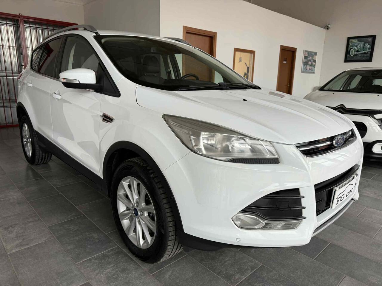 Ford Kuga 2.0 TDCI 150 CV S&S 4WD Powershift Titanium