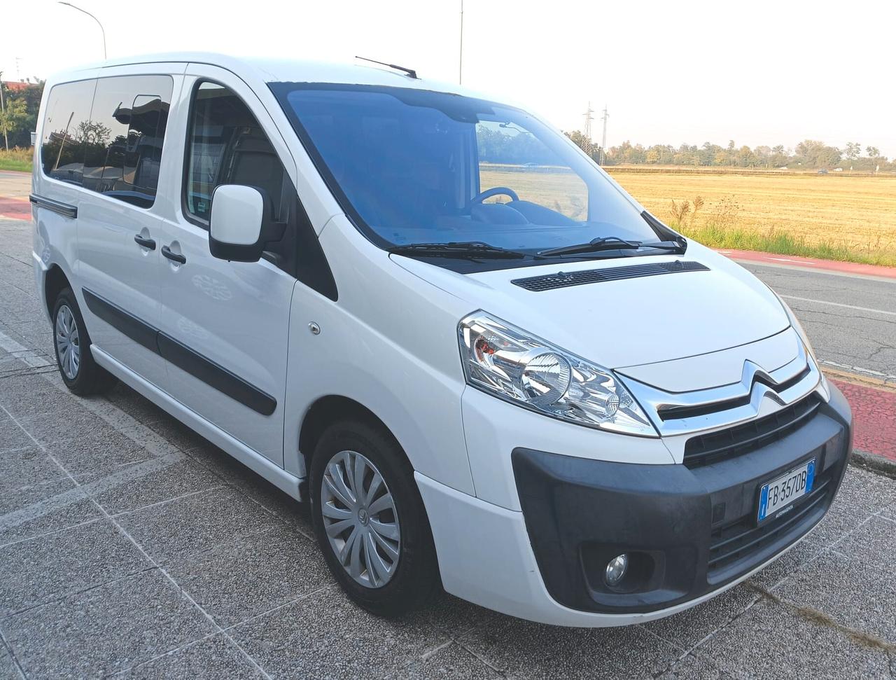 Citroen Jumpy 2.0 HDi/128CV 94kw Multispace Combi Seduction posti 6 autocarro