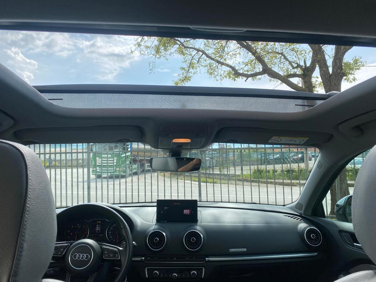 Audi A3 SPB 35 TDI S tronic Business Advanced