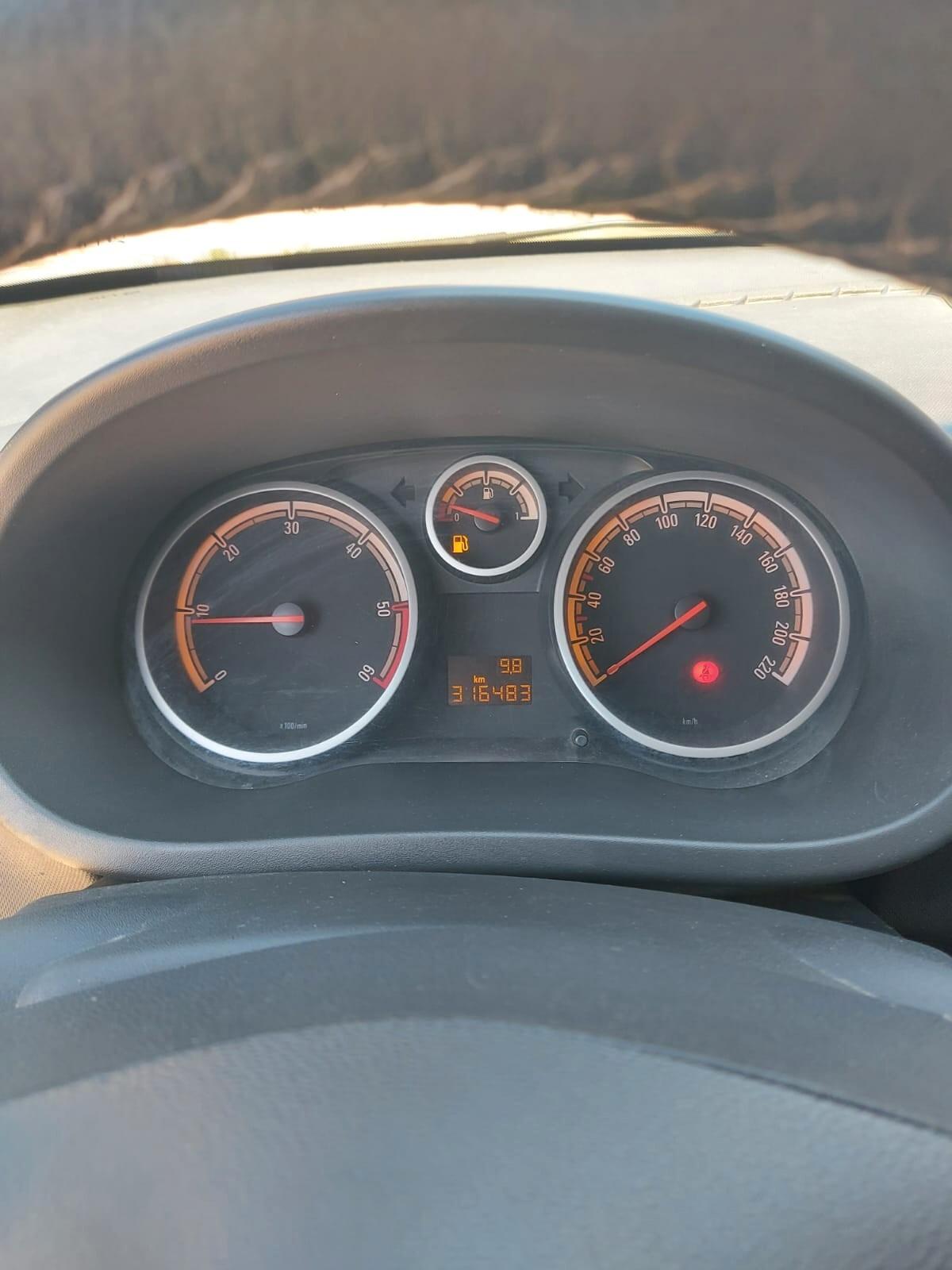 Opel Corsa 1.3 CDTI 95CV 5 porte Sport