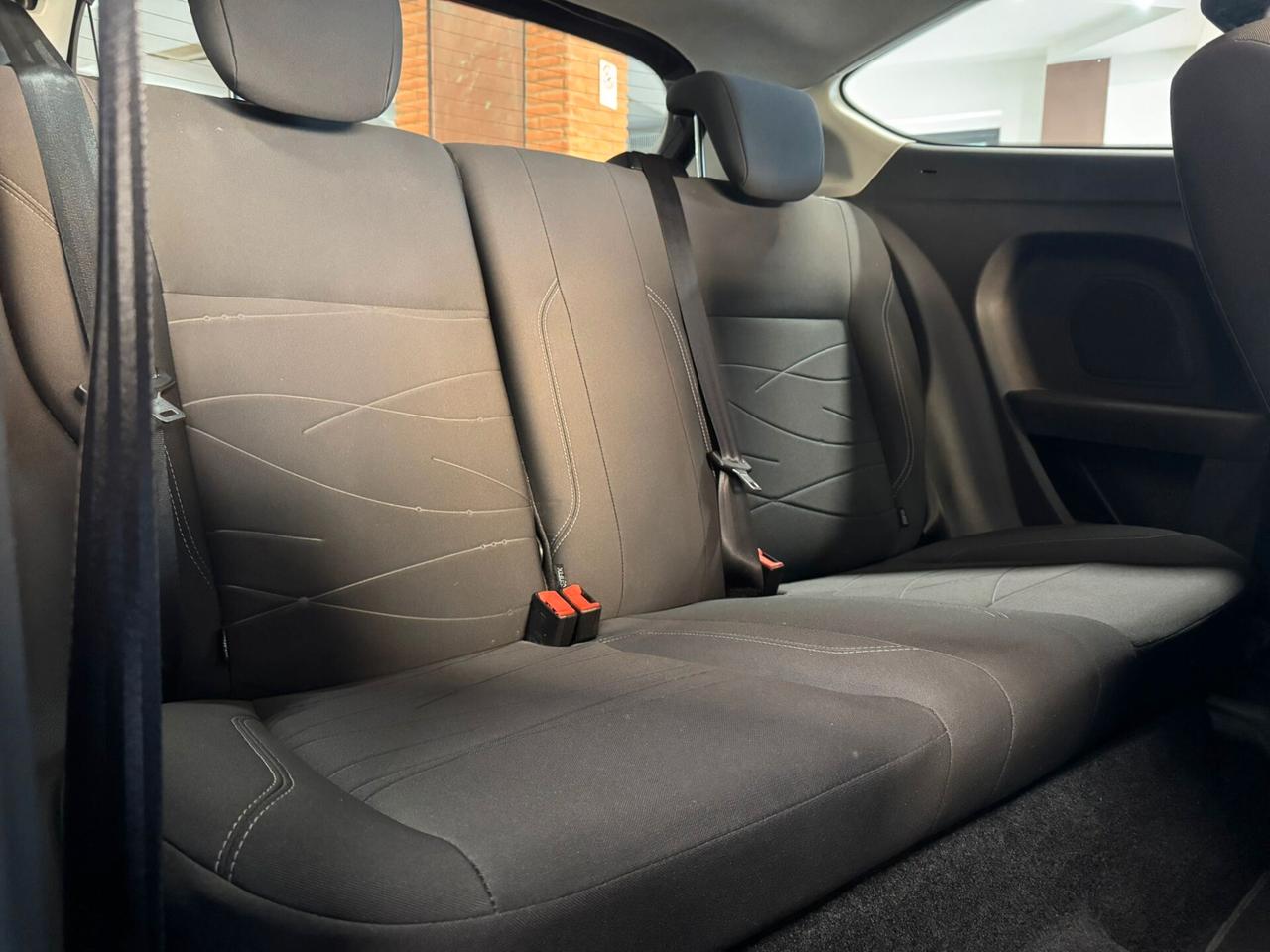 Ford Fiesta 1.4 3 porte Bz.- GPL