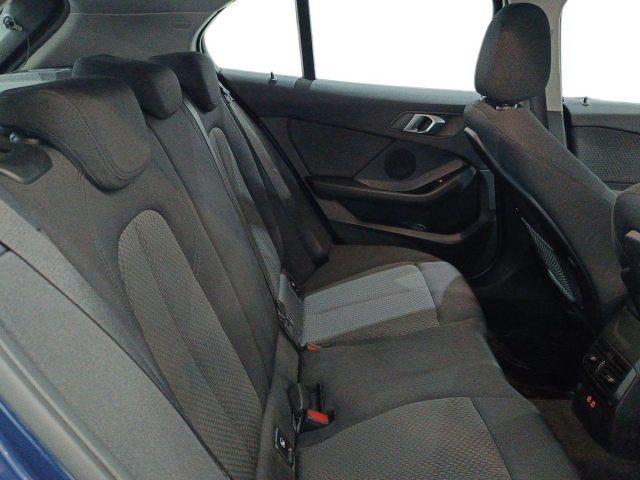 BMW 118 i 5p. Business Advantage