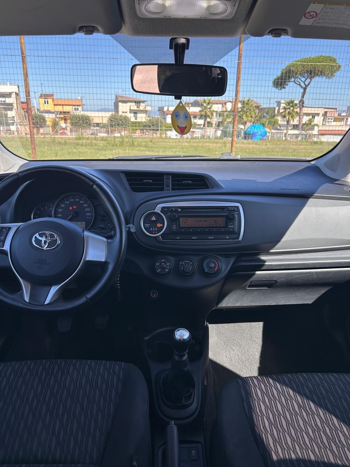 Toyota Yaris 1.4 D-4D 5 porte Lounge