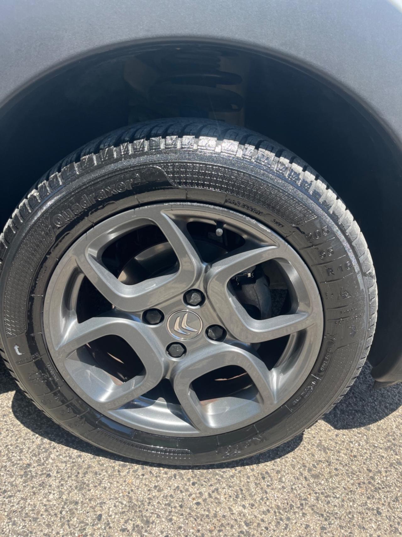 Citroen C4 Cactus BlueHDi 100 Shine