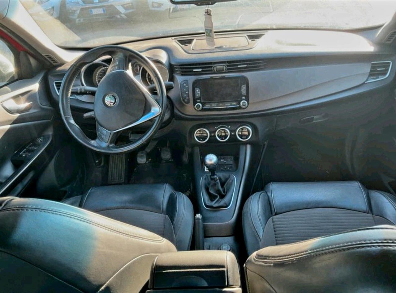 Alfa Romeo Giulietta 1.6 JTDm-2 120 CV Exclusive
