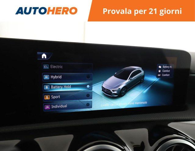 MERCEDES-BENZ A 250 e hybrid EQ AMG Line Premium