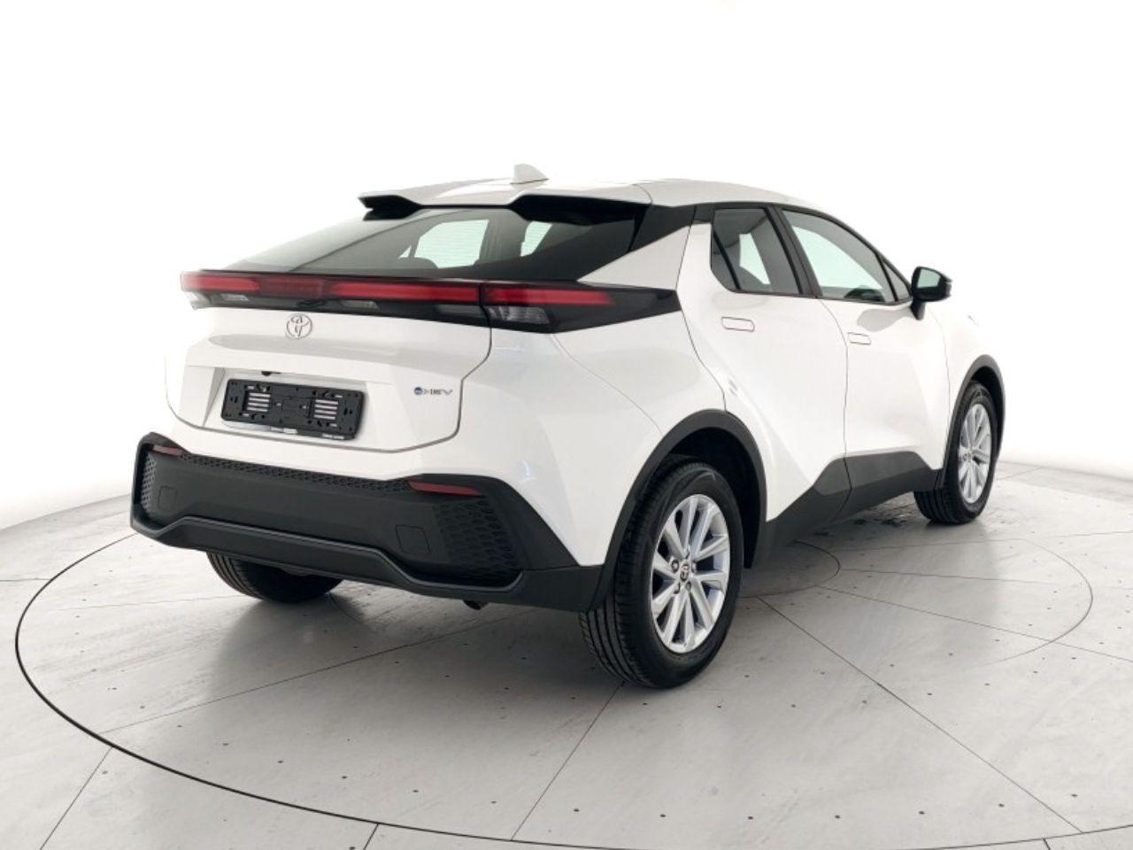 TOYOTA C-HR 1.8 hev Active fwd e-cvt