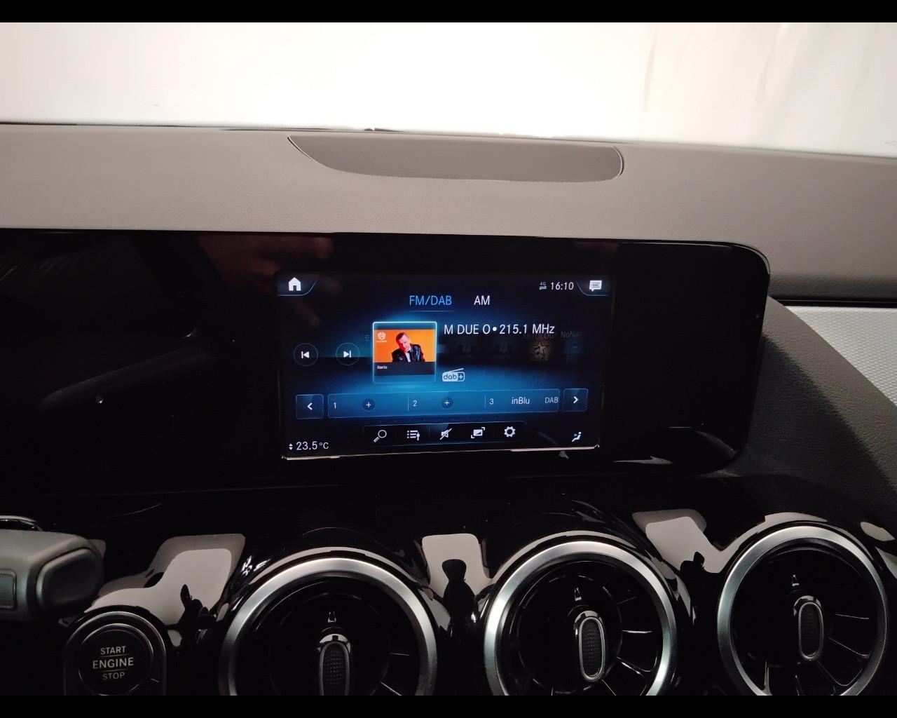 Mercedes-Benz GLA-H247 2020 - GLA 180 d Sport auto