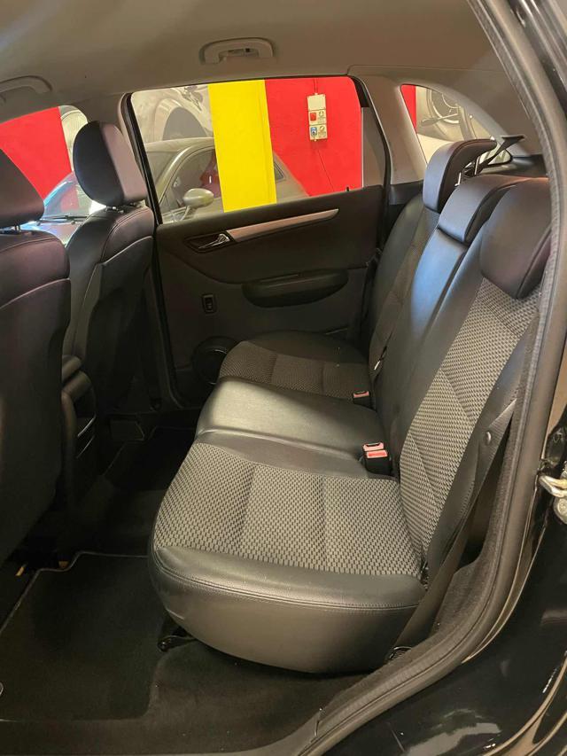 MERCEDES-BENZ B 180 CDI Premium*CAMBIO AUTOMAT/PDC/BLUETOOTH/OK NEO P