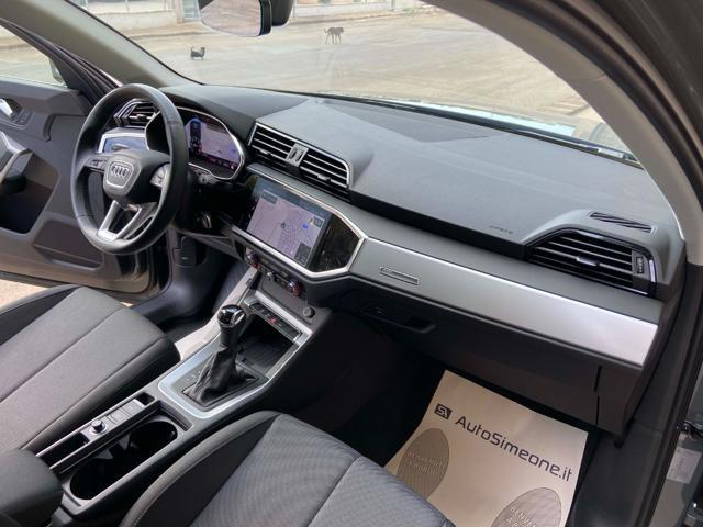 AUDI Q3 35 2.0 TDI S tronic Business Advanced COCKPIT