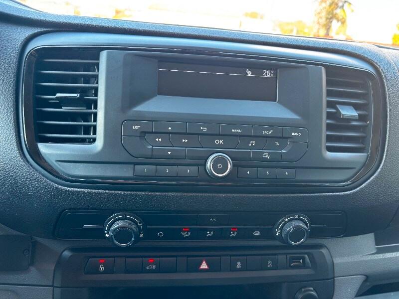 PEUGEOT Expert 4ª serie Expert BlueHDi 100 S&S...
