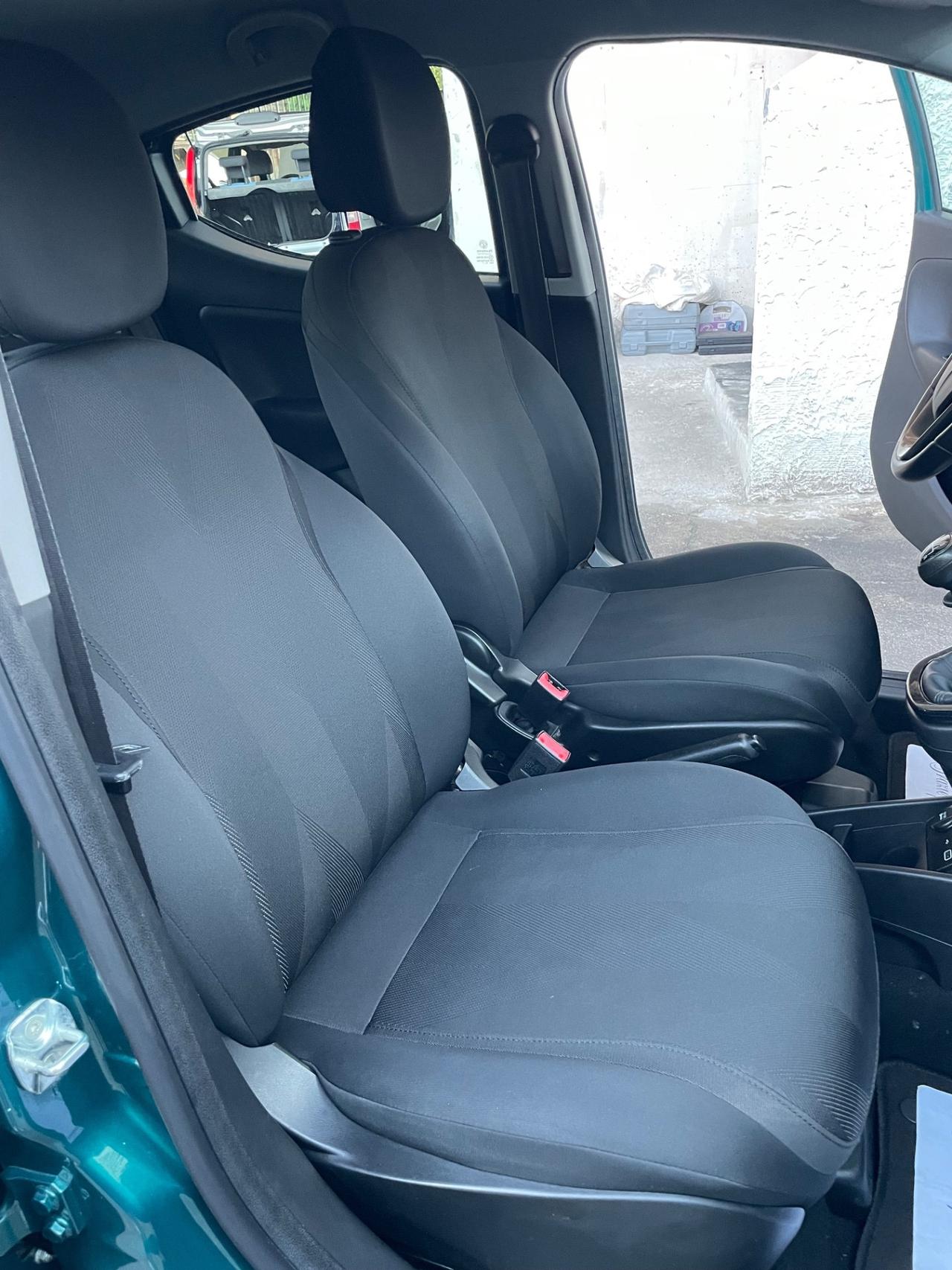 Lancia Ypsilon 1.2 69 CV 5 porte GPL Ecochic Platinum stupenda