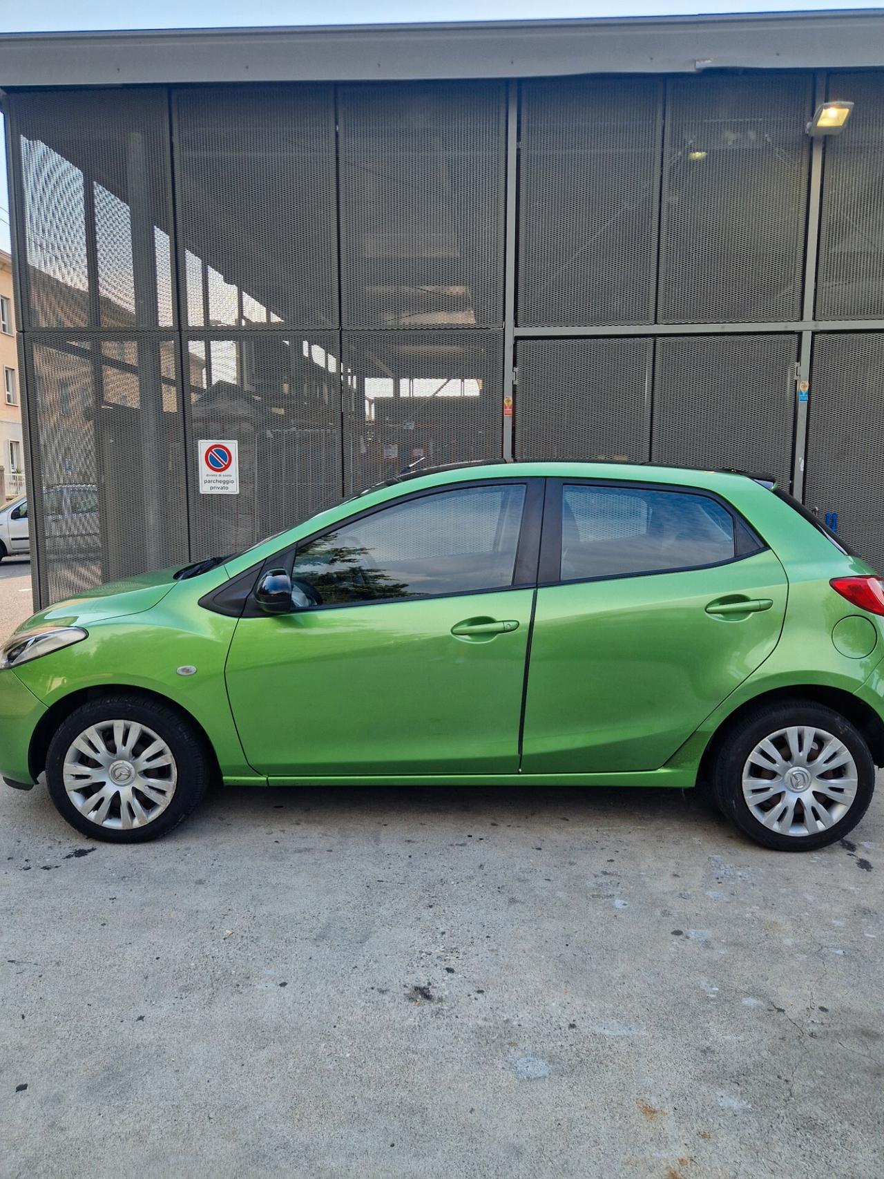 Mazda 2 Mazda2 1.3 16V 75CV 5p. Easy