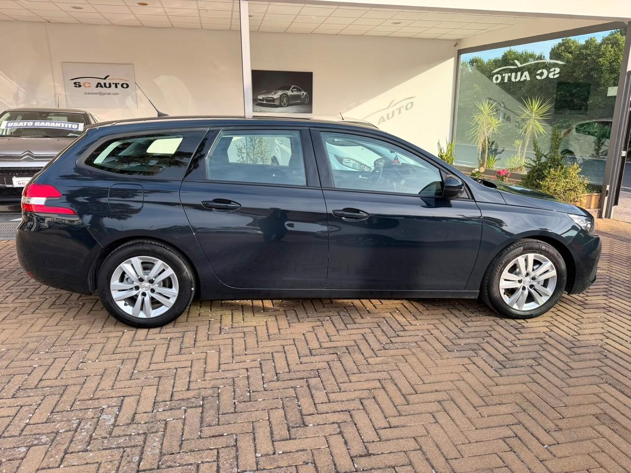 Peugeot 308 BlueHDi 100 S&S SW Business