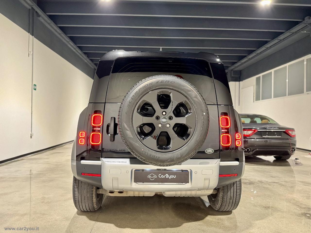 LAND ROVER Defender 110 3.0D I6 200 CV X-Dynamic SE N1