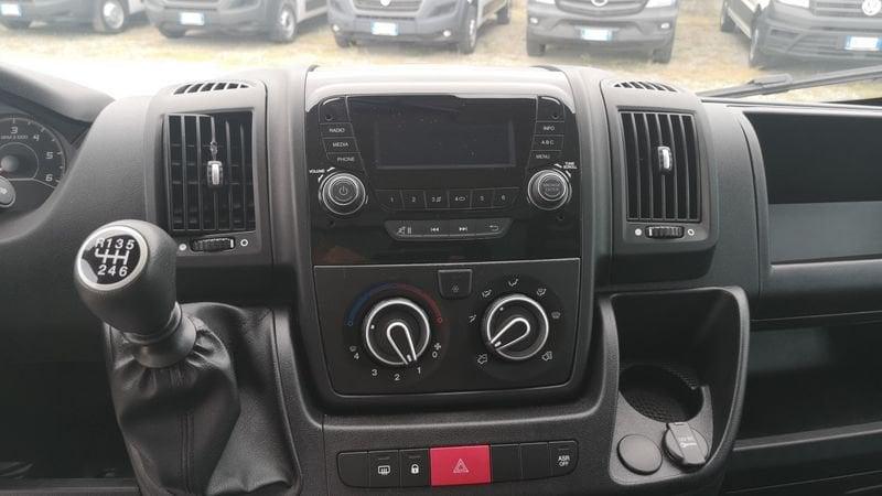 Peugeot Boxer 335 2.2 BlueHDi 140 S&S Furgone + Sponda Idraulica