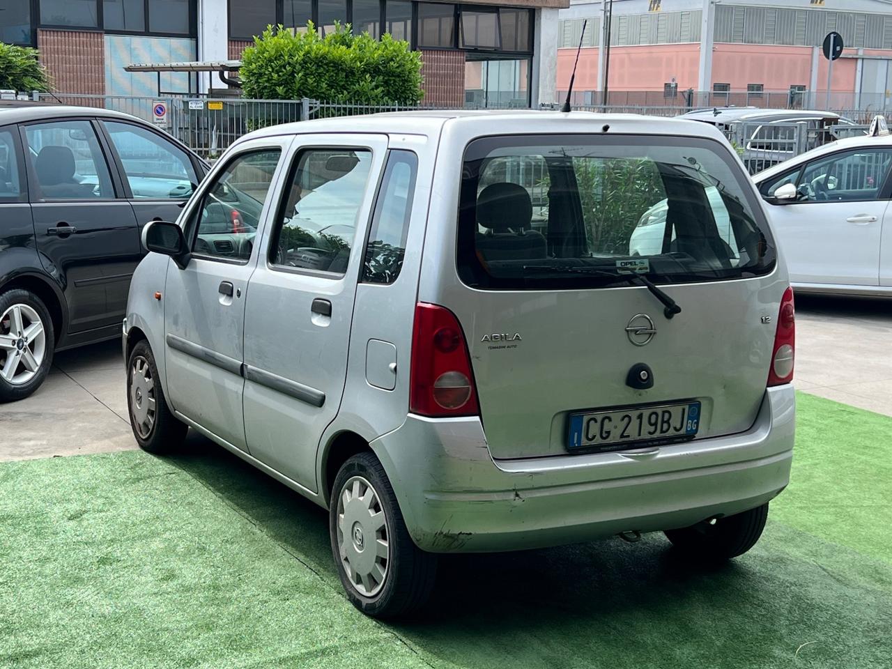 Opel Agila 1.2 16V Edition