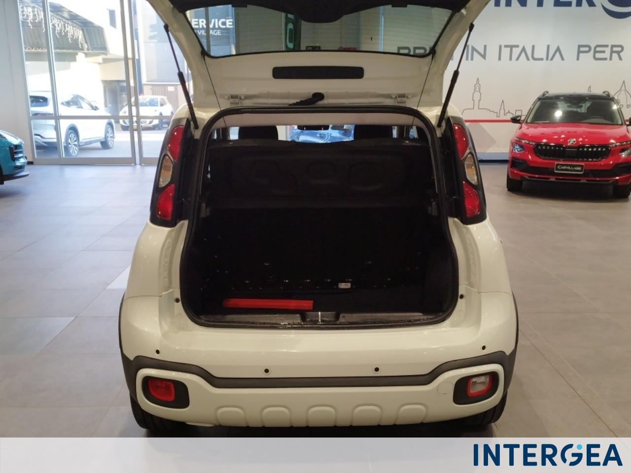 FIAT Pandina Cross 1.0 firefly hybrid s&s 70cv