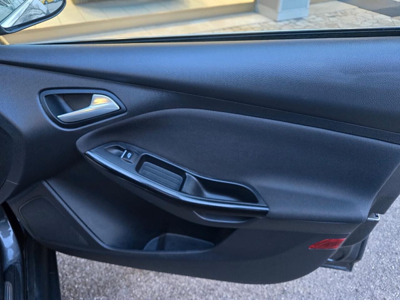 Ford Focus 1.5 TDCi 120 CV S&S SW Titanium