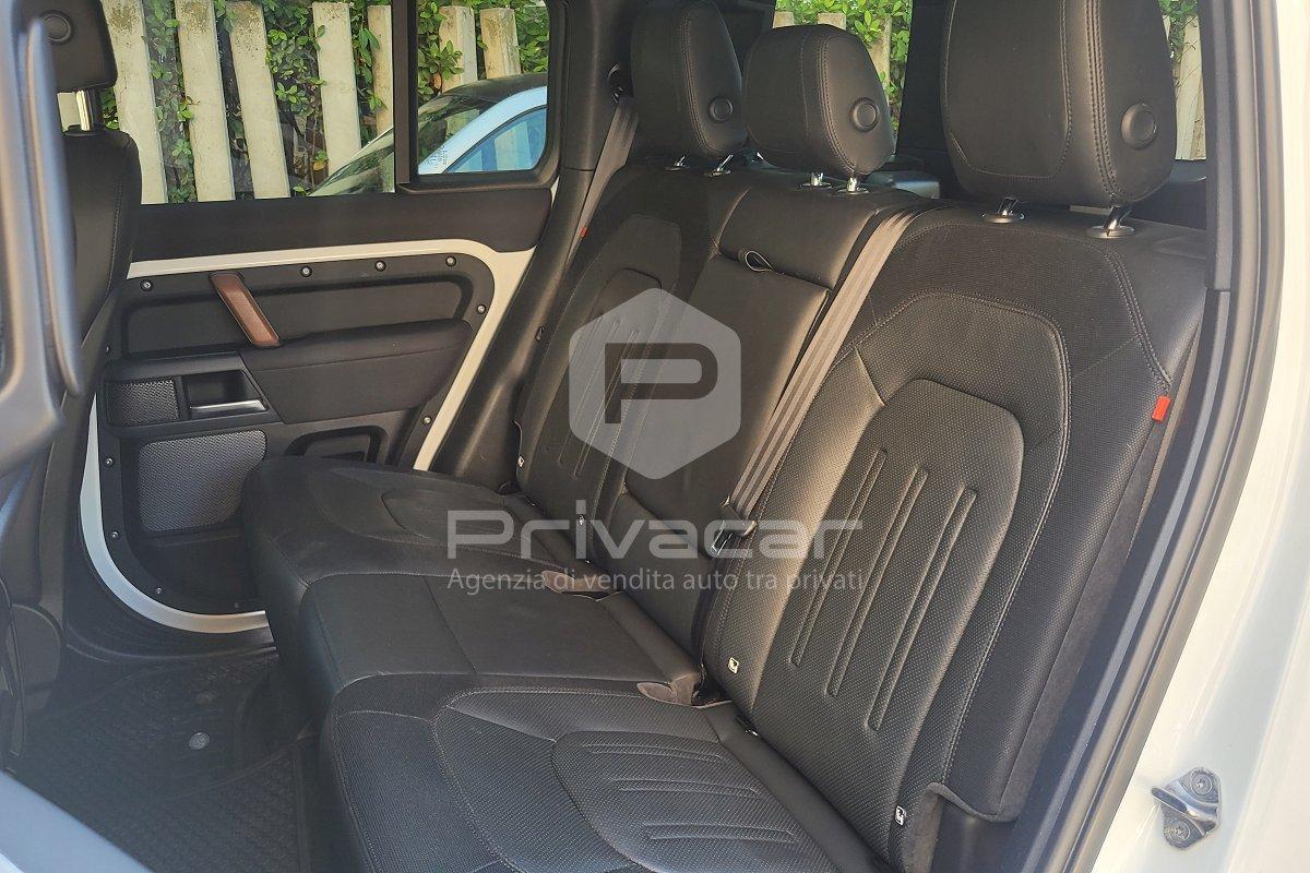 LAND ROVER Defender 110 3.0D I6 300 CV AWD Auto X-Dynamic SE