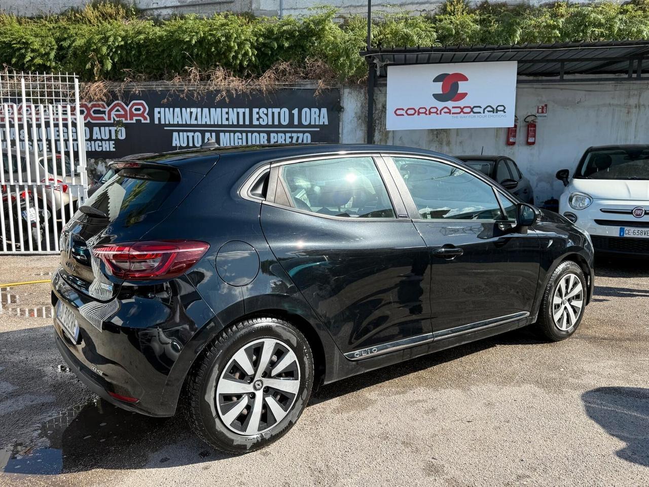 CLIO HYBRID 2021 1.6 AUTOMATICA E-TECH 75000KM INITIALE PARIS