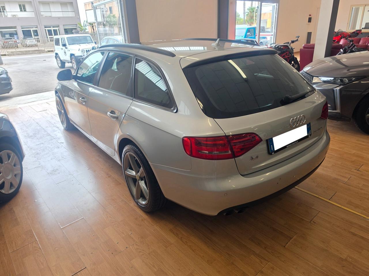 Audi A4 Avant 2.0 TDI 143CV 2009
