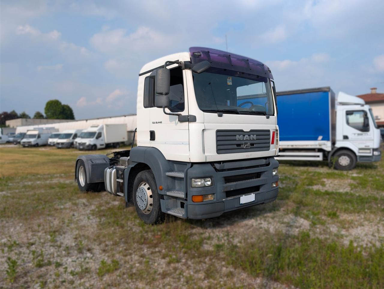 TRATTORE STRADALE MAN TGA 18.440