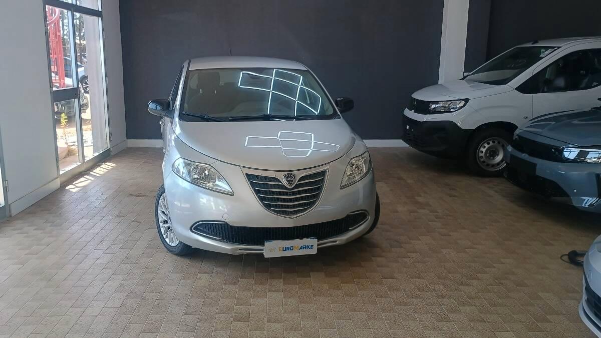 Lancia Ypsilon 1.2 8v Gold c CL 69cv E6