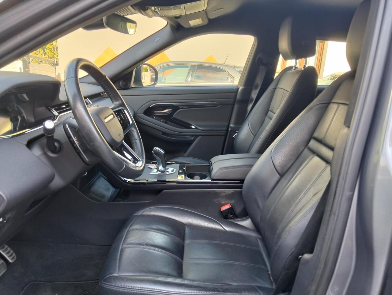 Range Evoque 2.0D 163cv AWD R-Dynamic 2022 SINISTRATA