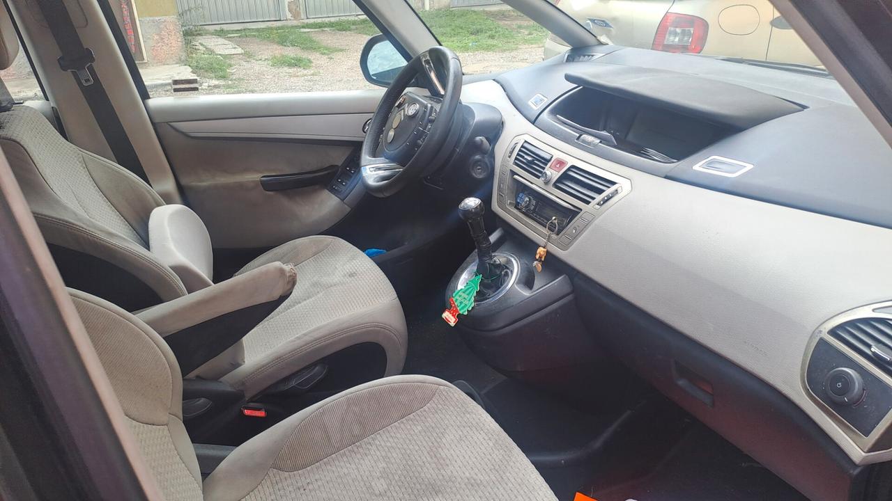 Citroen C4 1.6 HDi 90CV Classique