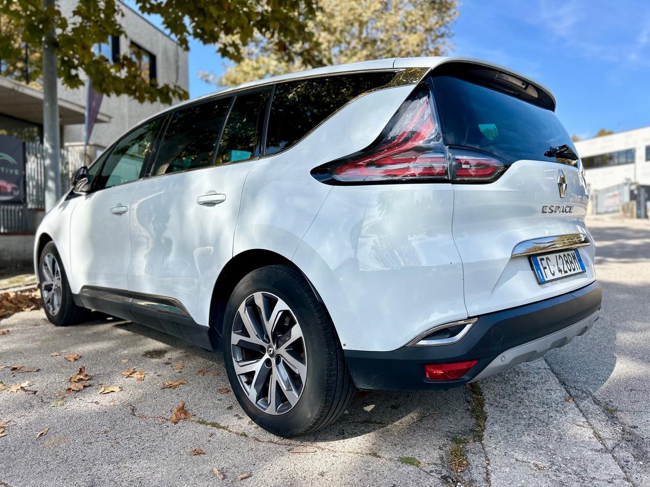 Renault Espace dCi 160CV EDC Energy Initiale Paris 4Control