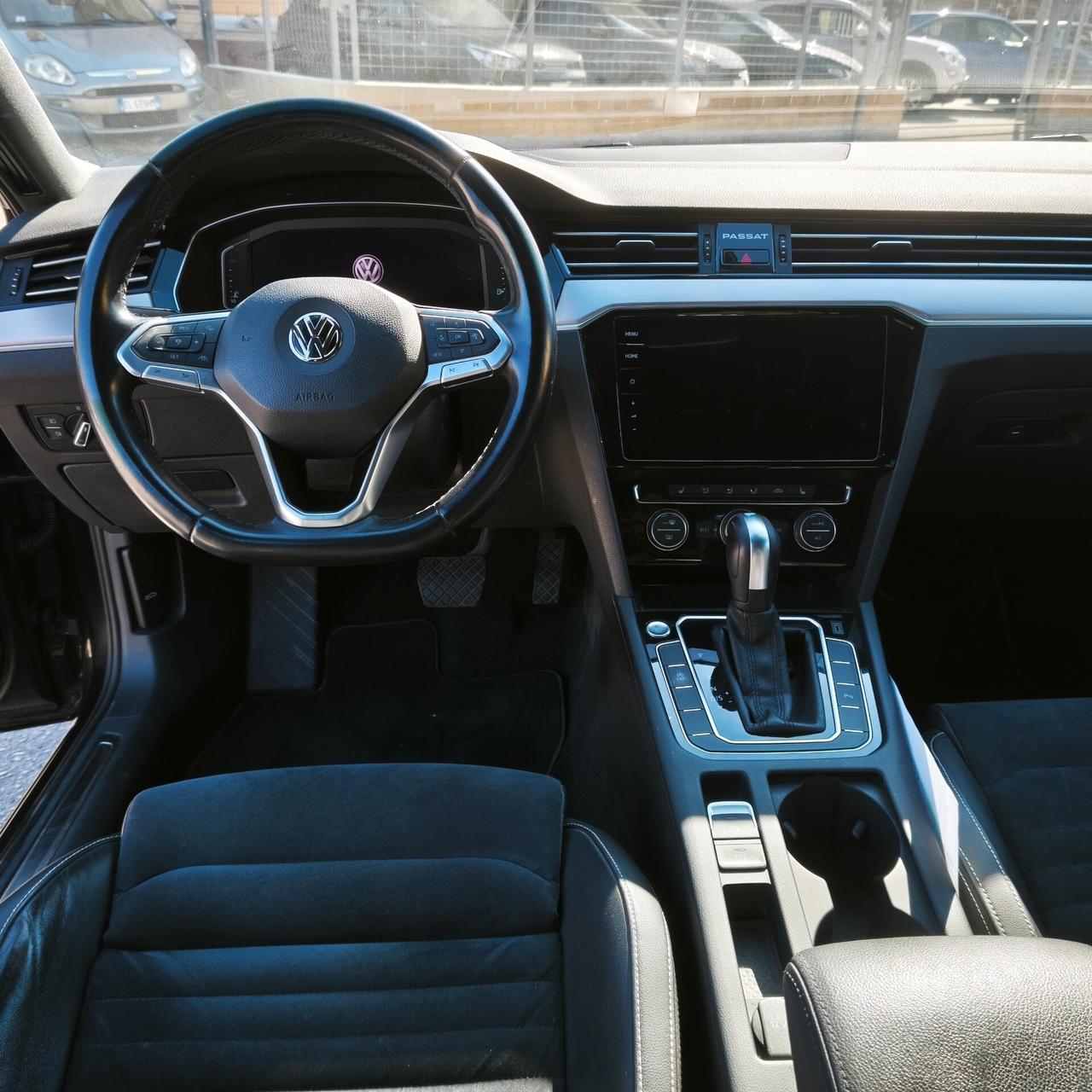 Volkswagen Passat 2.0 TDI SCR EVO DSG Business