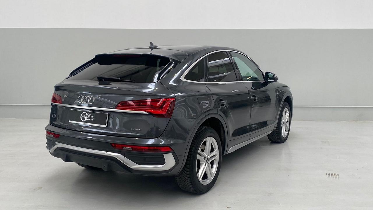 AUDI Q5 Sportback 2021 - Q5 Sportback 40 2.0 tdi mhev 12V Business Advanced quattro s-tronic