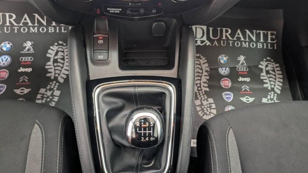 Nissan Qashqai 1.7 dCi 150 CV 4WD Business