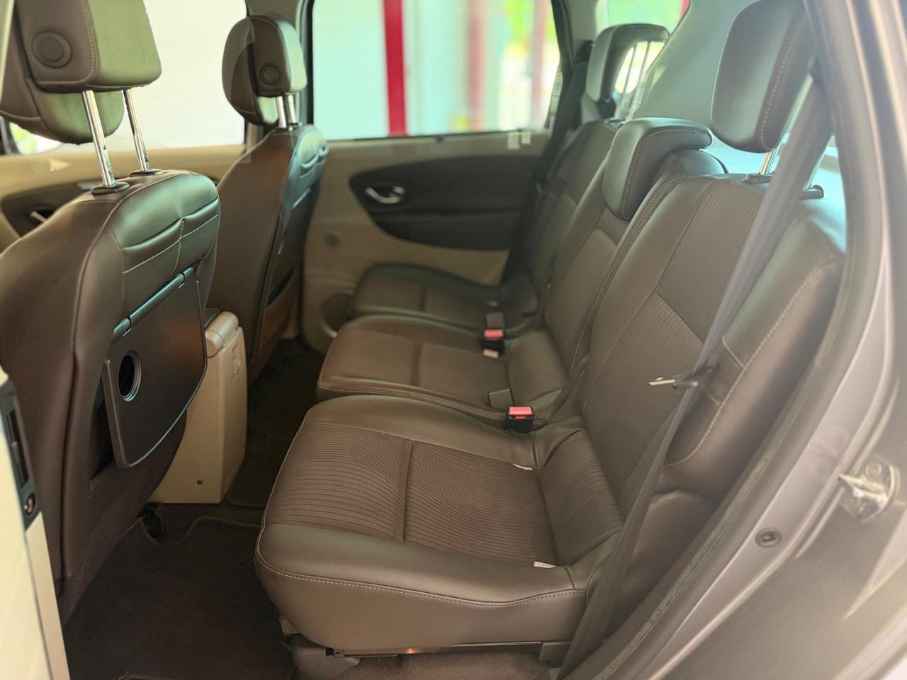 Renault Scenic Scénic X-Mod 1.9 dCi 130CV Luxe