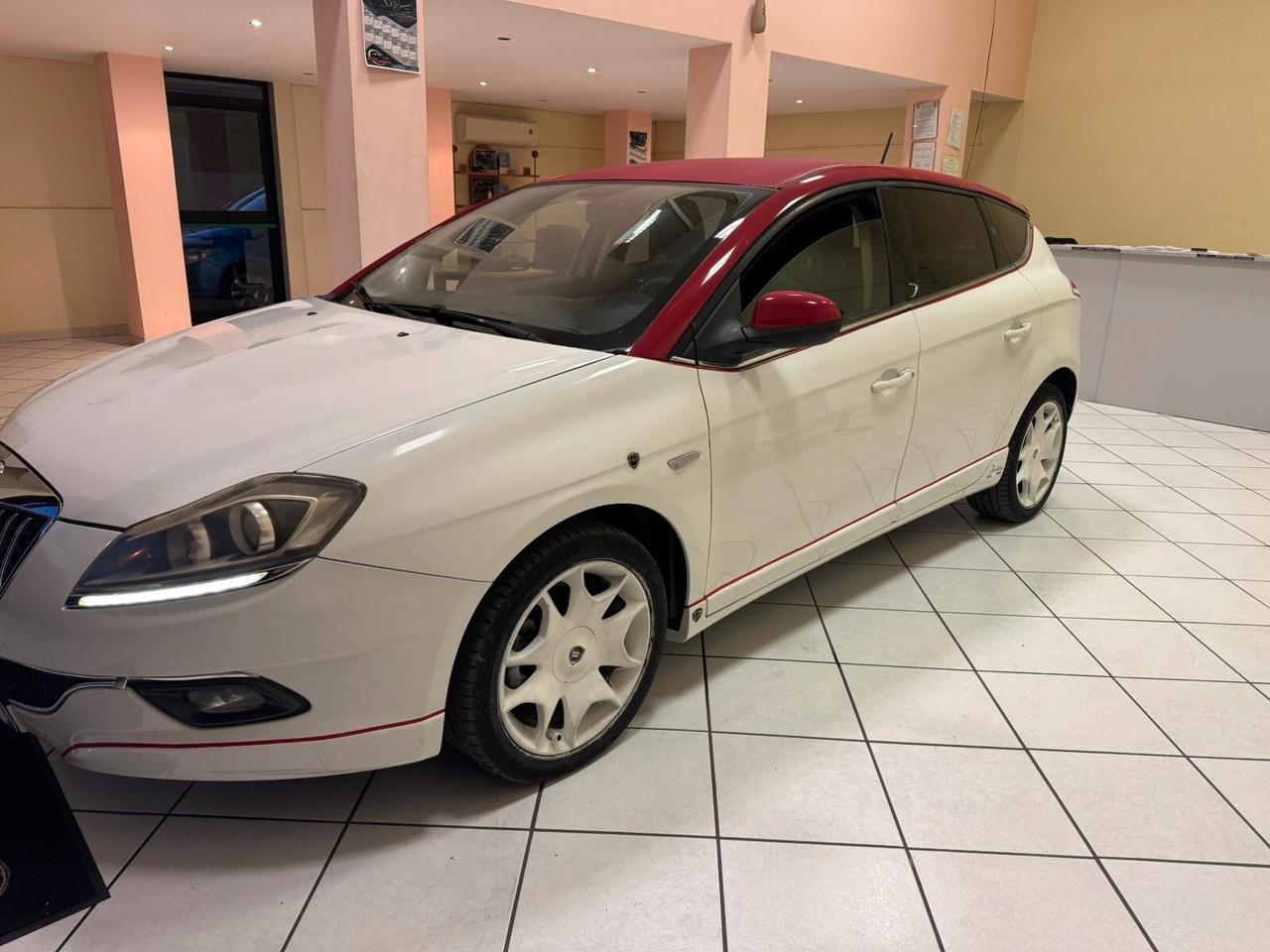 Lancia Delta 1.6 MJT DPF Gold