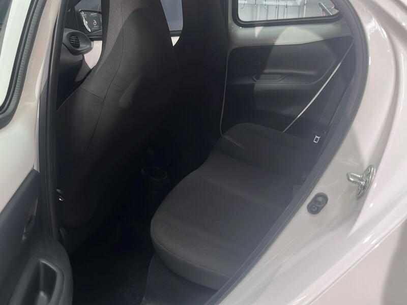 Toyota Aygo X 1.0B (72 CV) Active S-CVT