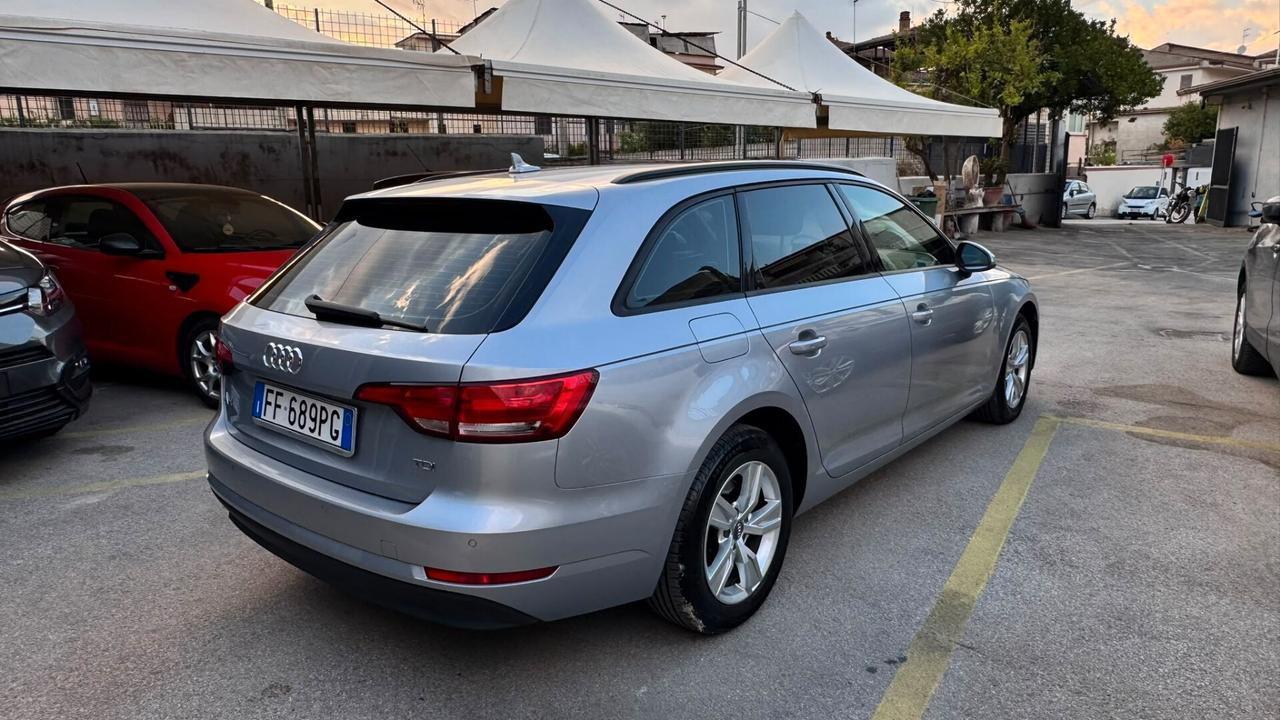 Audi A4 2.0 TDI 150 CV ultra S tronic Business Sport
