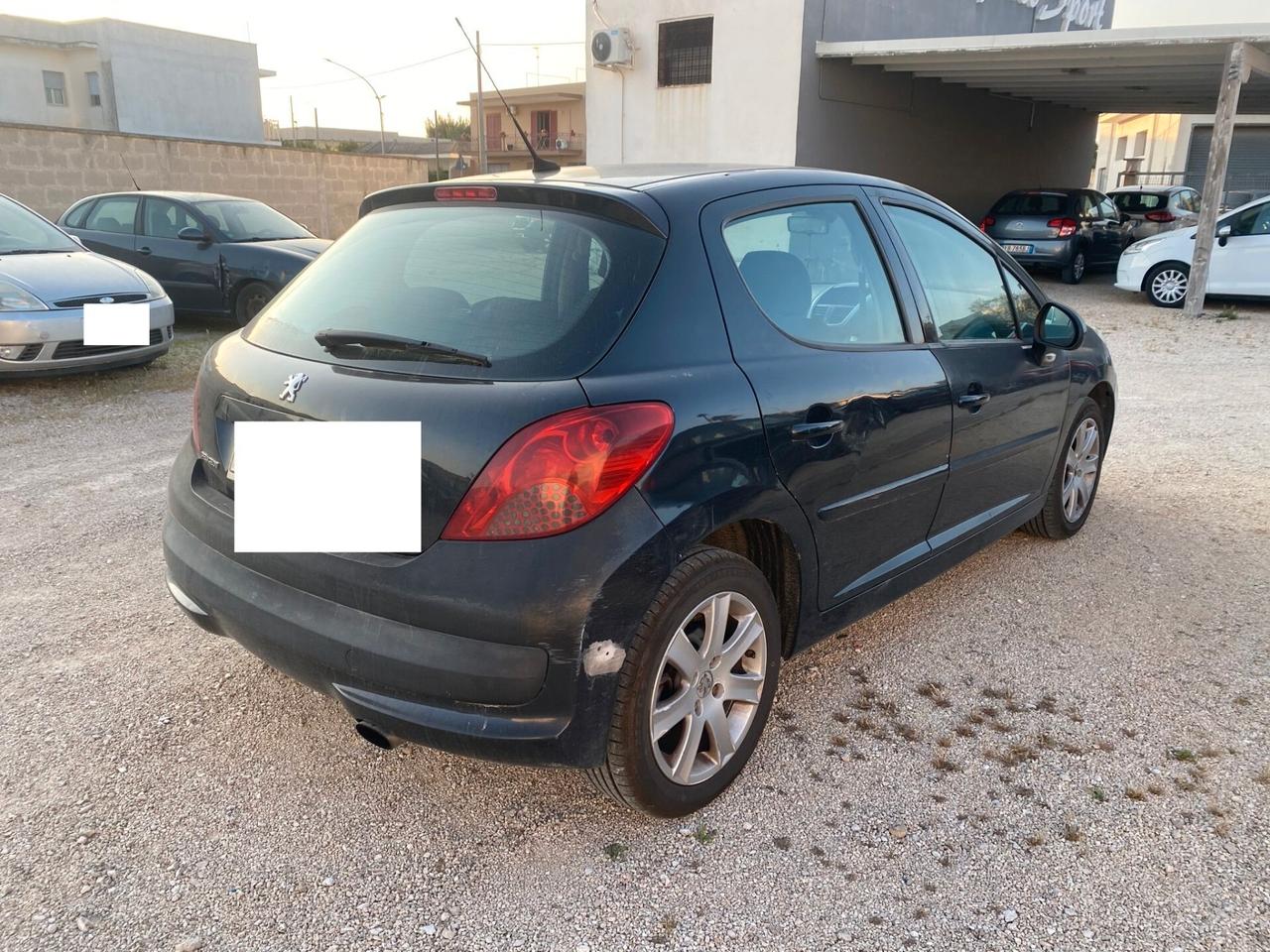 Peugeot 207 1.6 HDi 90CV 5p. XS