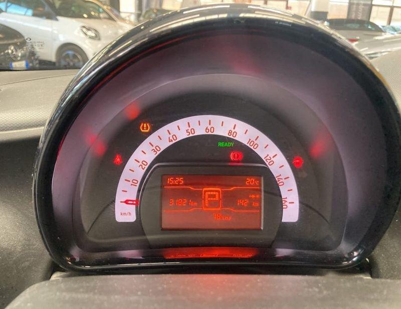 smart fortwo EQ PURE 4,6KW
