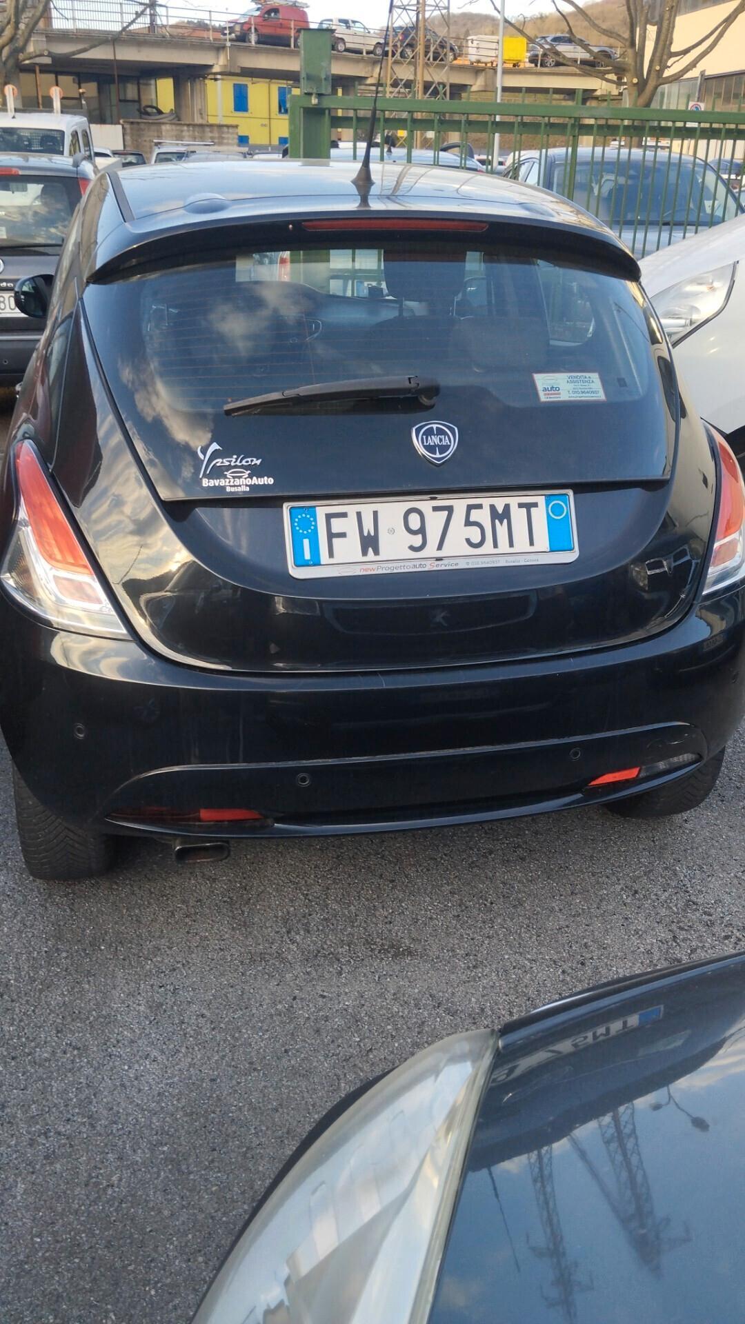 Lancia Ypsilon 1.2 69 CV 5 porte GPL Ecochic Gold