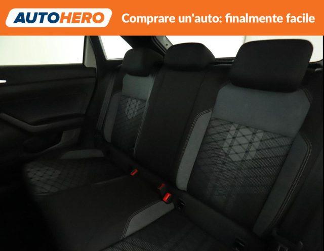 VOLKSWAGEN Taigo 1.0 TSI 110 CV R-Line