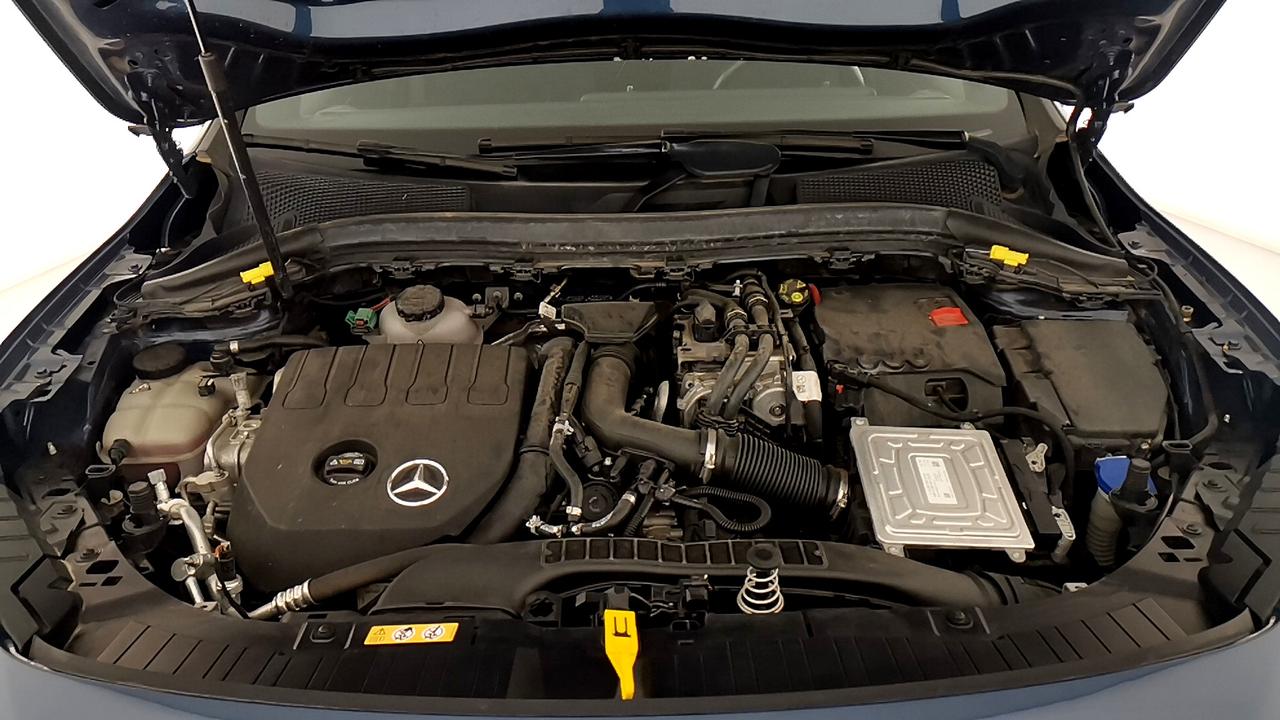 Mercedes-Benz GLA-H247 2020 - GLA 250 e phev (eq-power) Premium auto