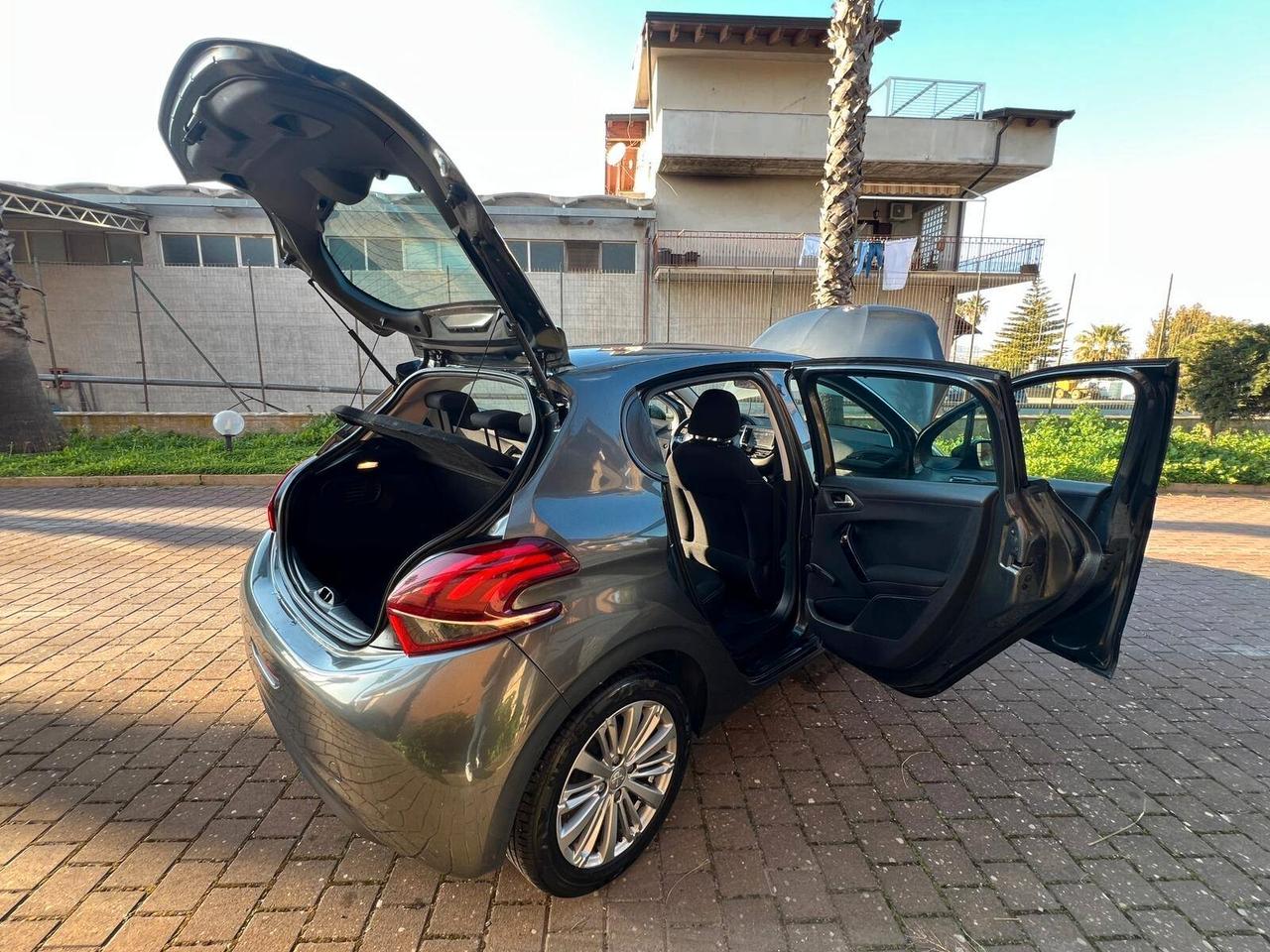 Peugeot 208 BlueHDi 75 5 porte Active