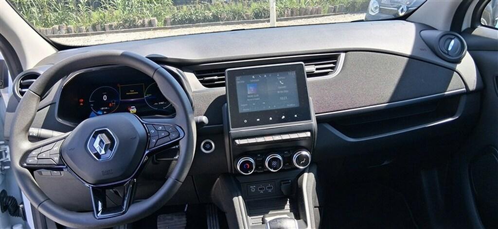 Renault Zoe Equilibre R110 e-shifter