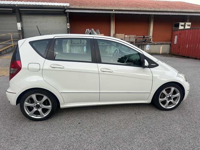 MERCEDES-BENZ A 180 CDI Avantgarde senza nessun lavoro da fare